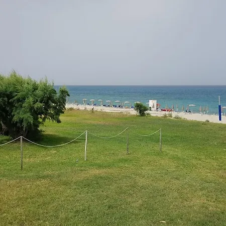 Luxury In Calabria With Private Garden Semesterbostad Santa Caterina dello Ionio