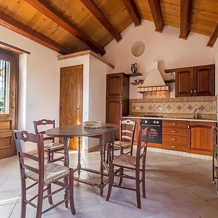 Luxury In Calabria With Private Garden